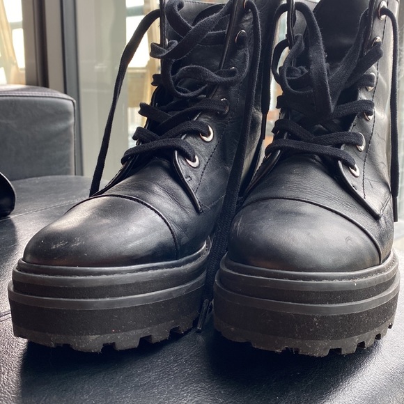 Schutz Black leather heavy duty combat boots - 38 - Picture 9 of 15
